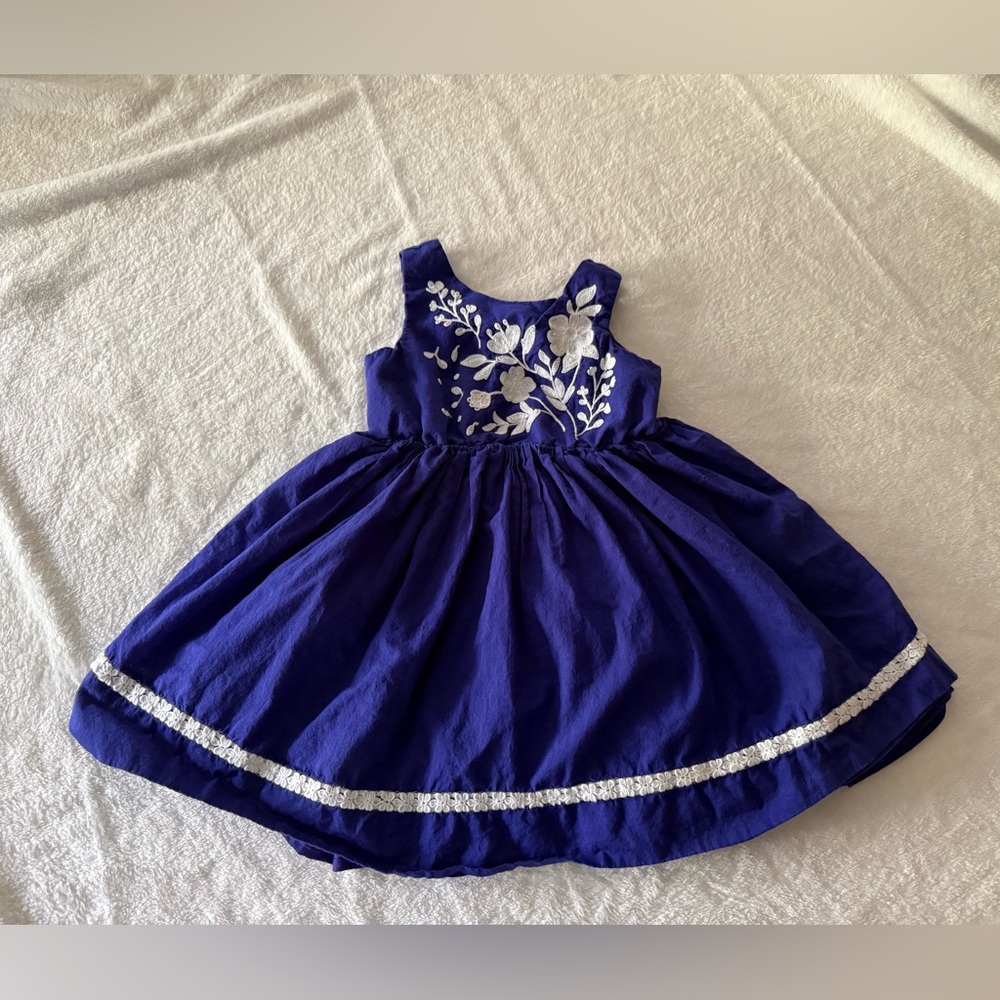 Artisan NY White Embroidered Royal Blue Lined Dress girls 3T